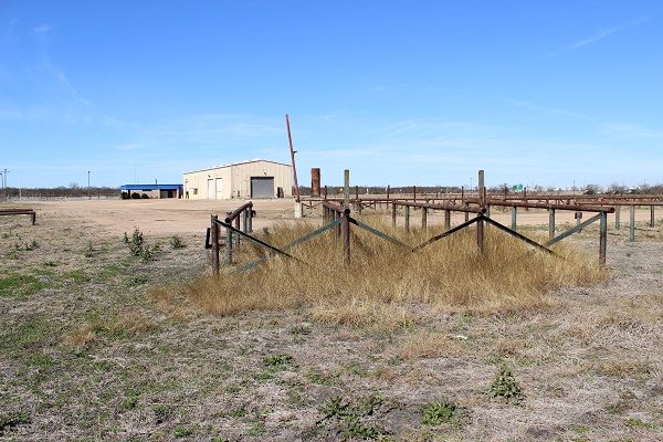 6204 Us Hwy 59 N, Victoria, TX 77905